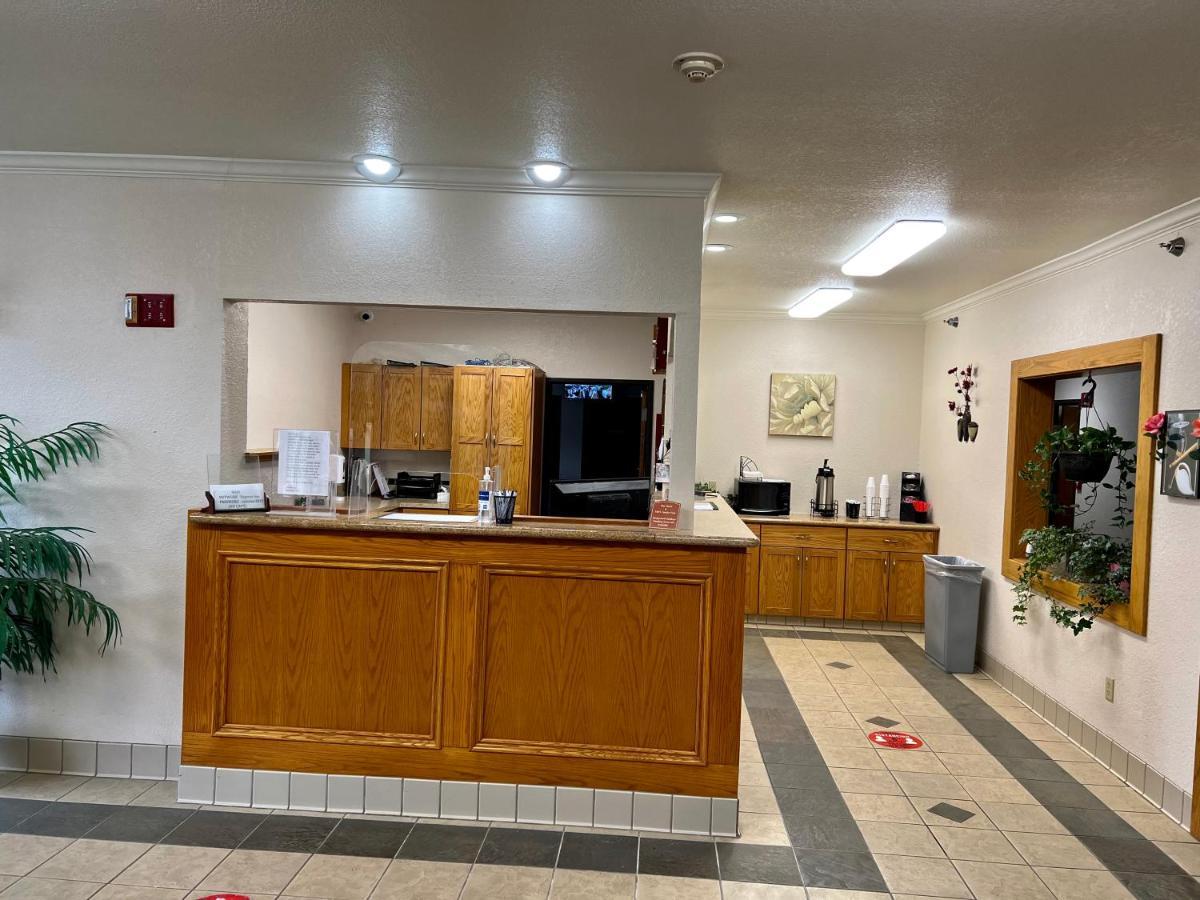 Express Inn & Suites Decatur Экстерьер фото